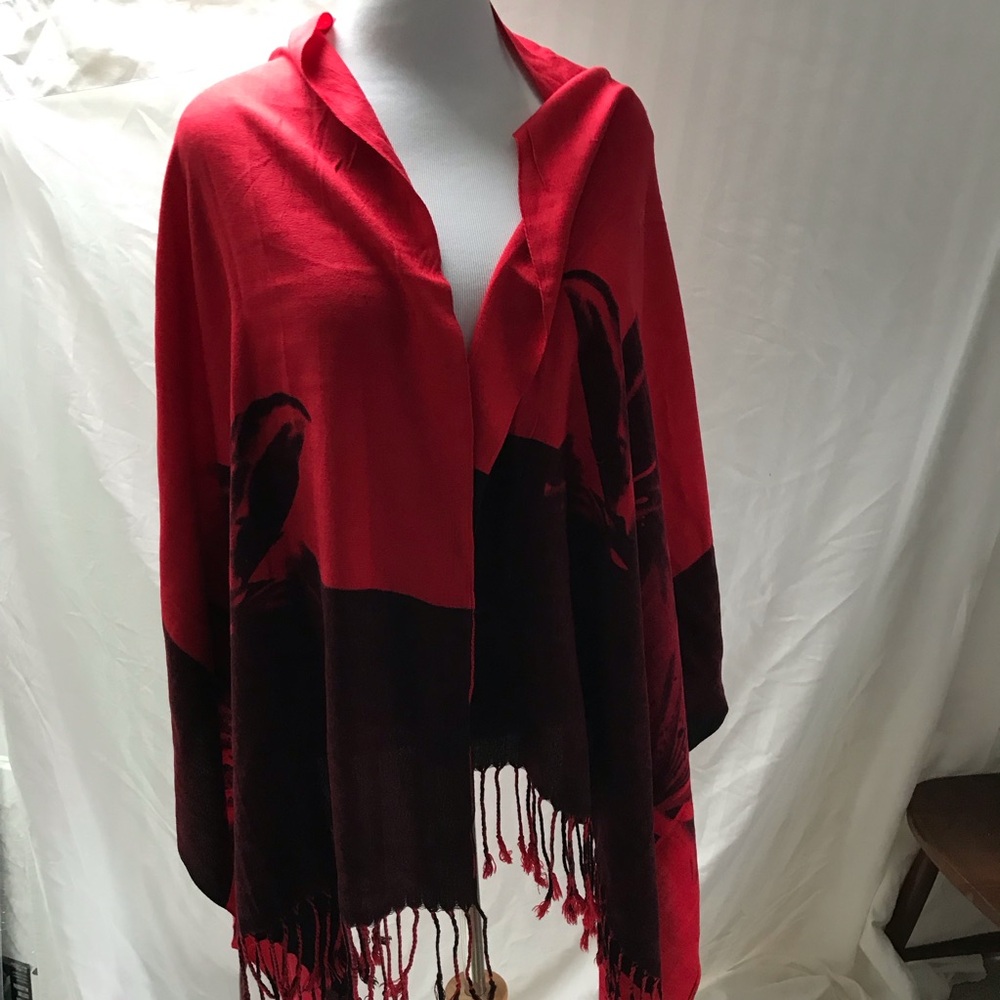Beautiful red and black floral wrap